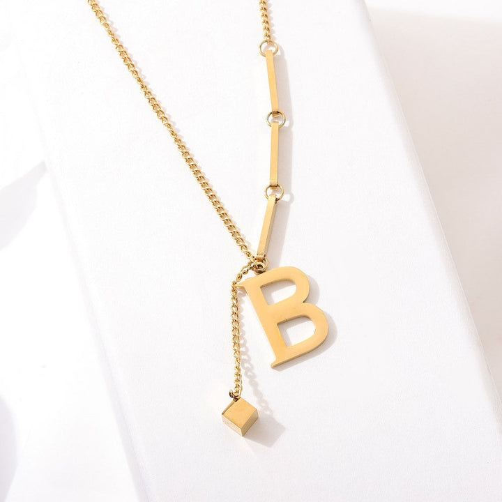 Collar Letra
