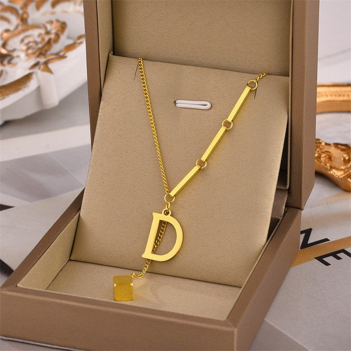 Collar Letra
