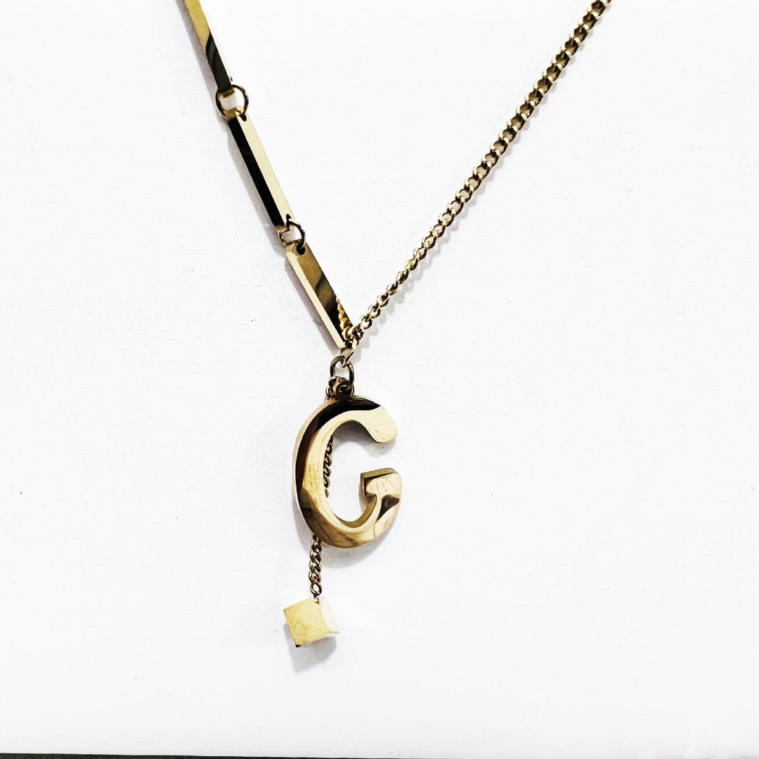 Collar Letra