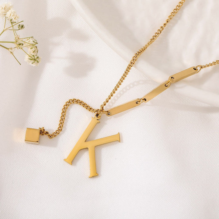 Collar Letra